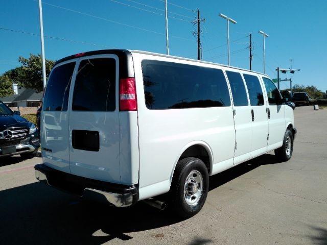 2025 Chevrolet Express Passenger RWD 3500 Extended Wheelbase LT Plano TX