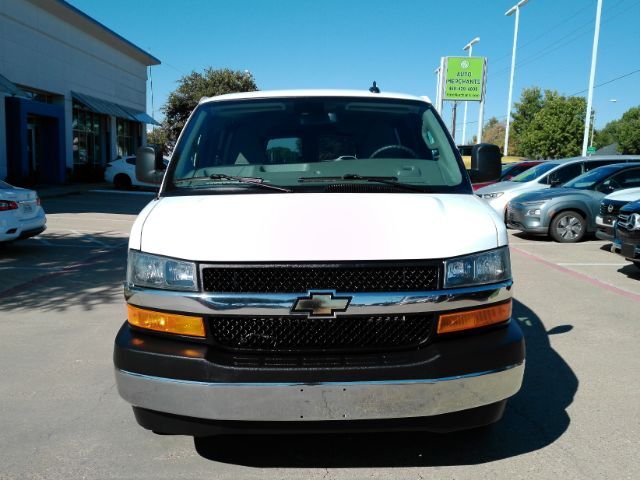 2025 Chevrolet Express Passenger RWD 3500 Extended Wheelbase LT