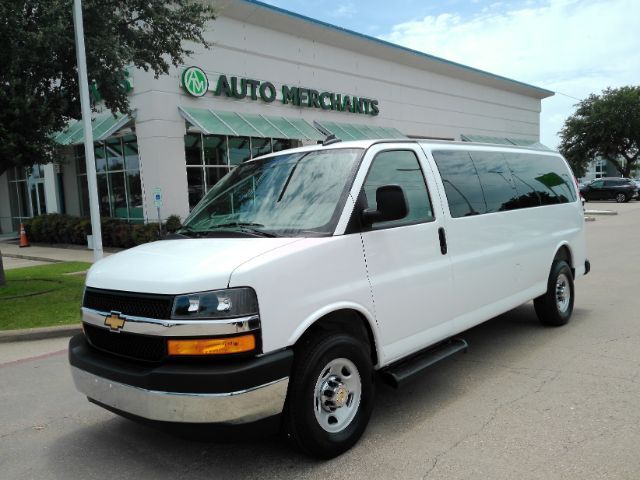 2025 Chevrolet Express Passenger RWD 3500 Extended Wheelbase LT