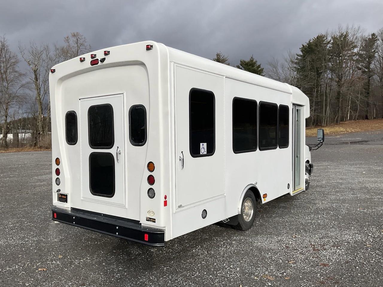 2025 Chevrolet HLE HLE COACH Johnstown NY
