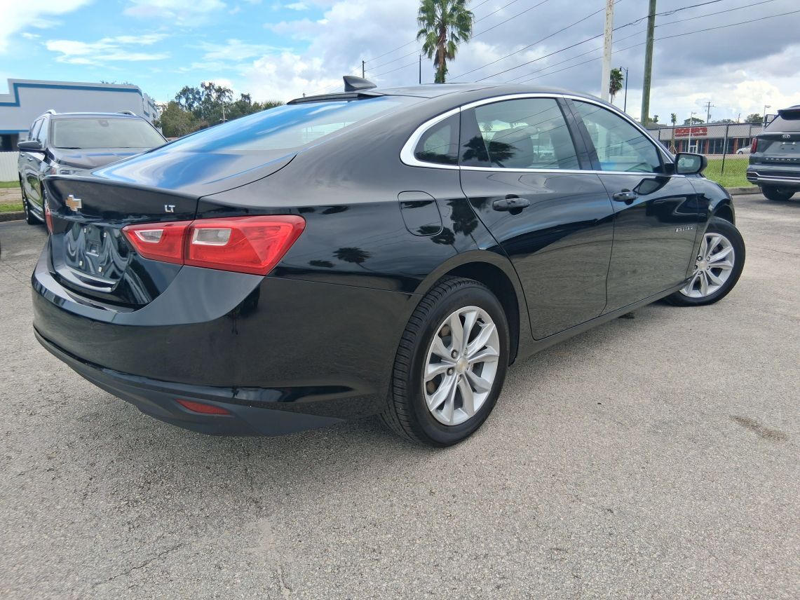 2025 Chevrolet Malibu 1LT Sedan 4D