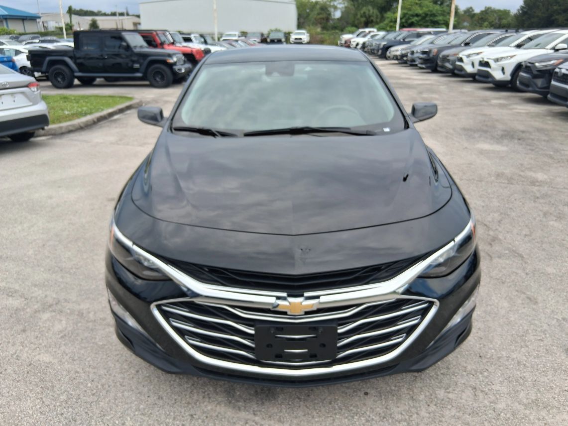 2025 Chevrolet Malibu 1LT Sedan 4D