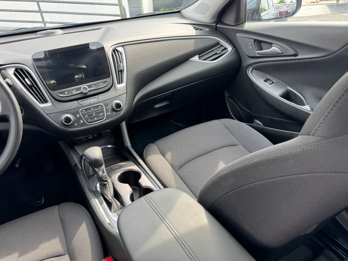 2025 Chevrolet Malibu 1LT Sedan 4D