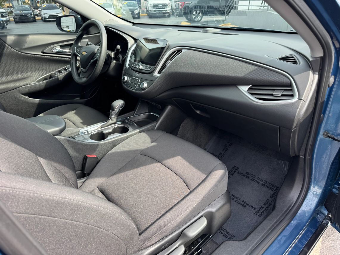 2025 Chevrolet Malibu 1LT Sedan 4D