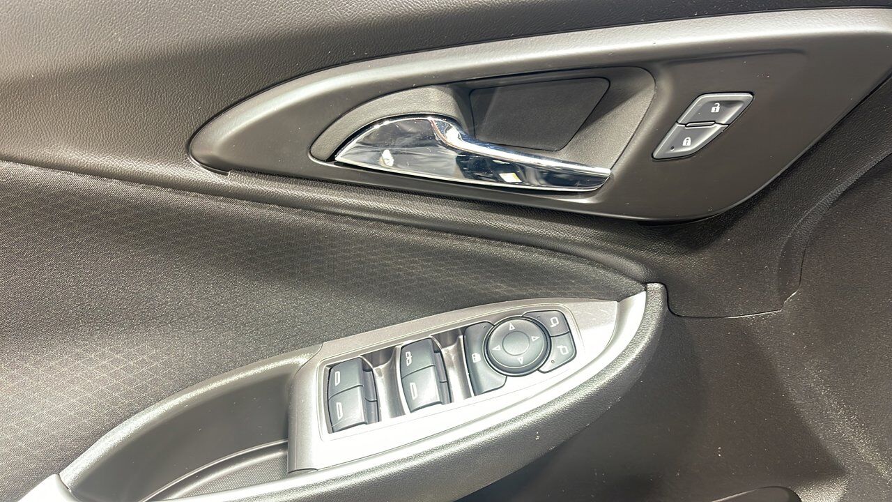 2025 Chevrolet Malibu 1LT Sherwood Park AB