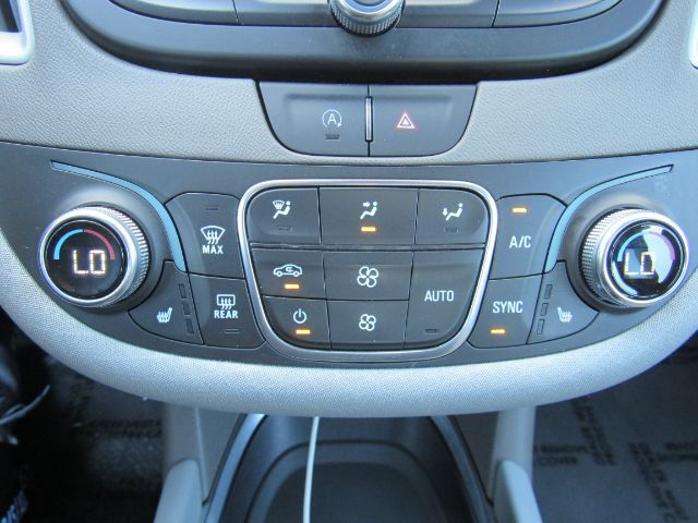 2025 Chevrolet Malibu FWD 1LT Plano TX