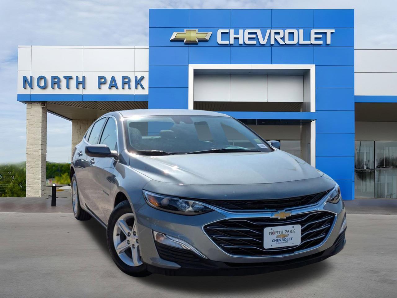 2025 Chevrolet Malibu LS
