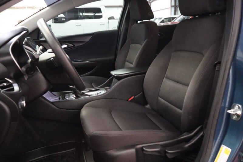 2025 Chevrolet Malibu LS Sedan 1.5L Turbo 4 Cylinder Touch Screen FREE WARRANTY Arlington TX