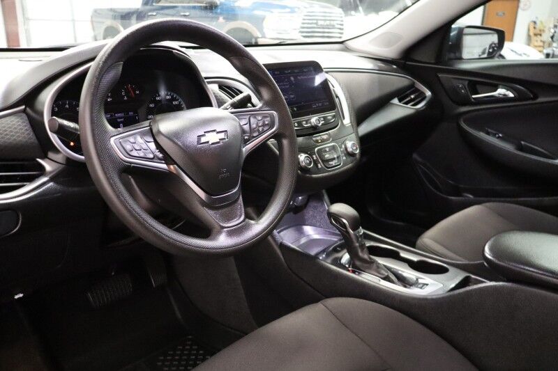 2025 Chevrolet Malibu LS Sedan 1.5L Turbo 4 Cylinder Touch Screen FREE WARRANTY Arlington TX