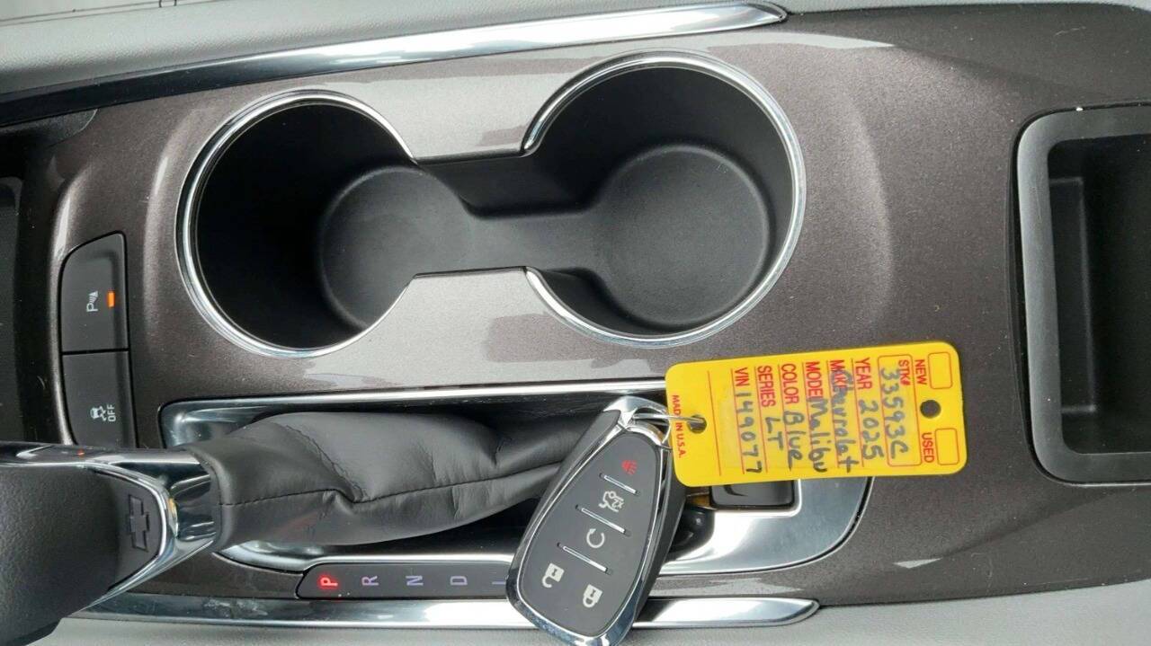 2025 Chevrolet Malibu LT 4dr Sedan w/1LT Chesterfield MI