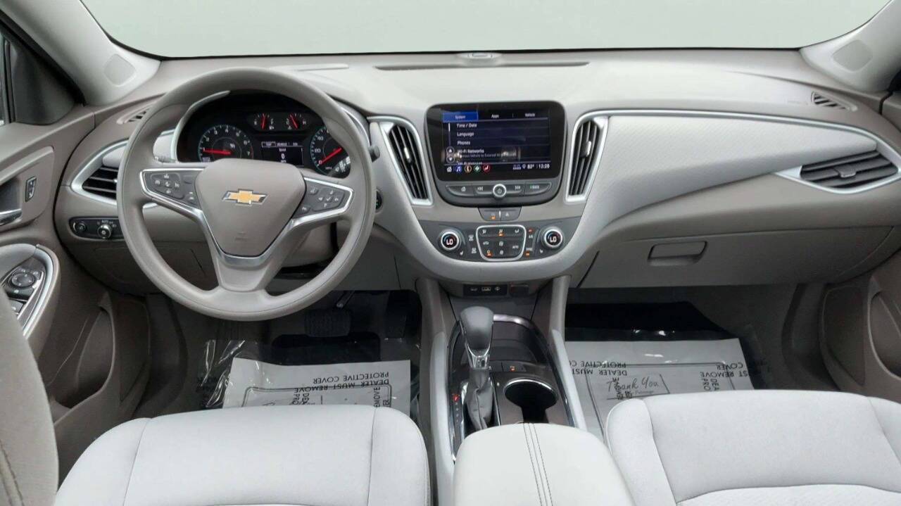 2025 Chevrolet Malibu LT 4dr Sedan w/1LT Chesterfield MI