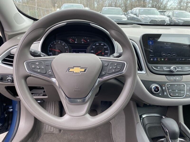 2025 Chevrolet Malibu LT