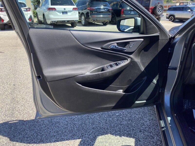 2025 Chevrolet Malibu LT Springfield PA