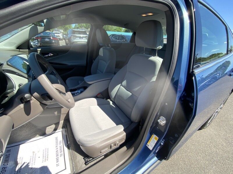 2025 Chevrolet Malibu LT Springfield PA