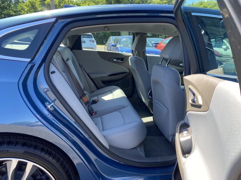 2025 Chevrolet Malibu LT Springfield PA