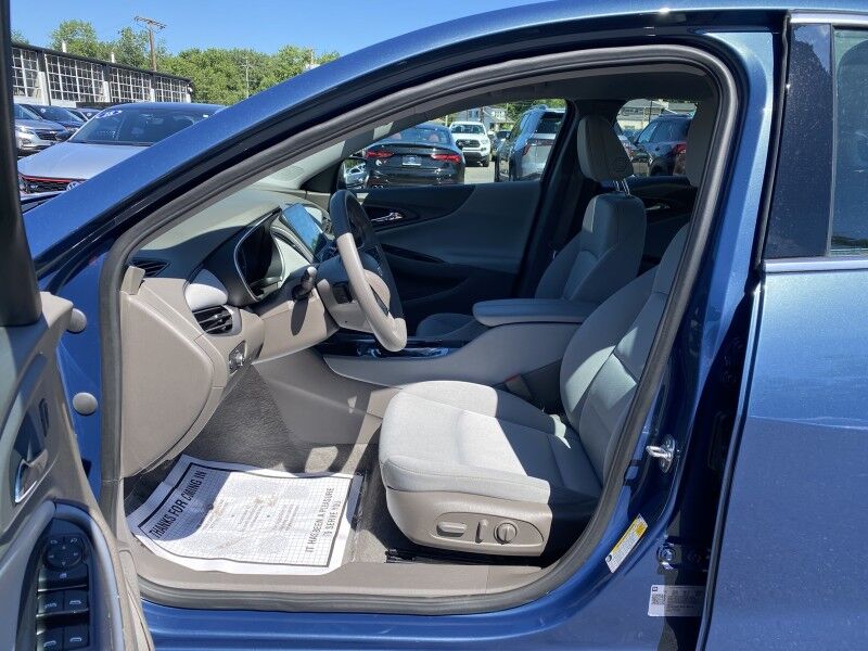 2025 Chevrolet Malibu LT Springfield PA