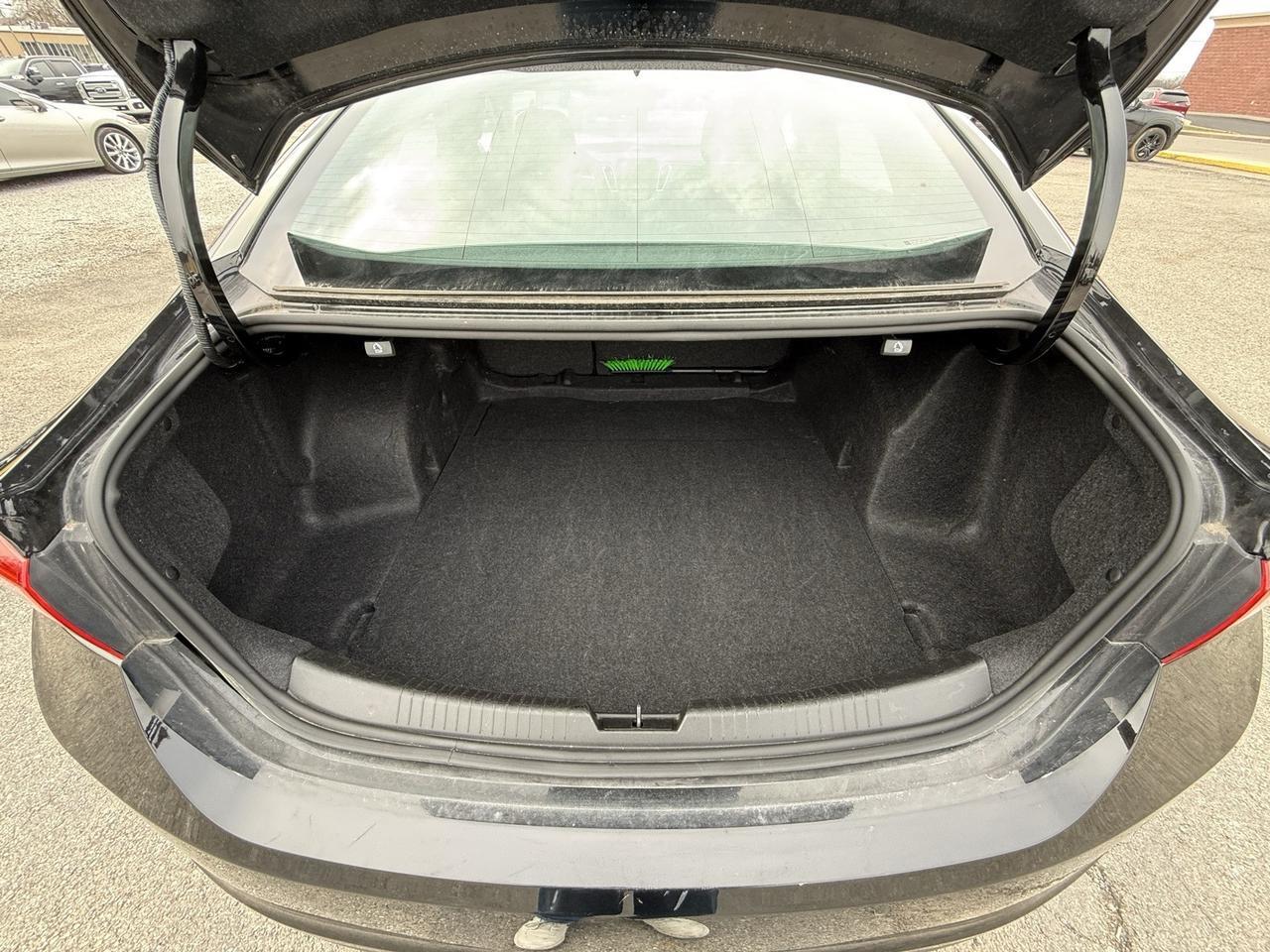 2025 Chevrolet Malibu LT Crestwood KY