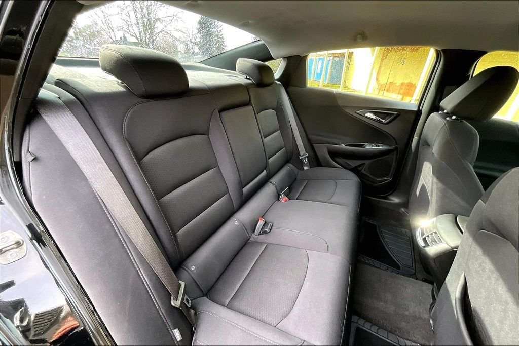 2025 Chevrolet Malibu LT OR