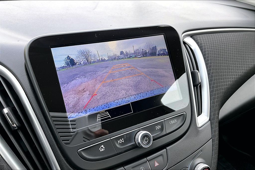 2025 Chevrolet Malibu LT OR