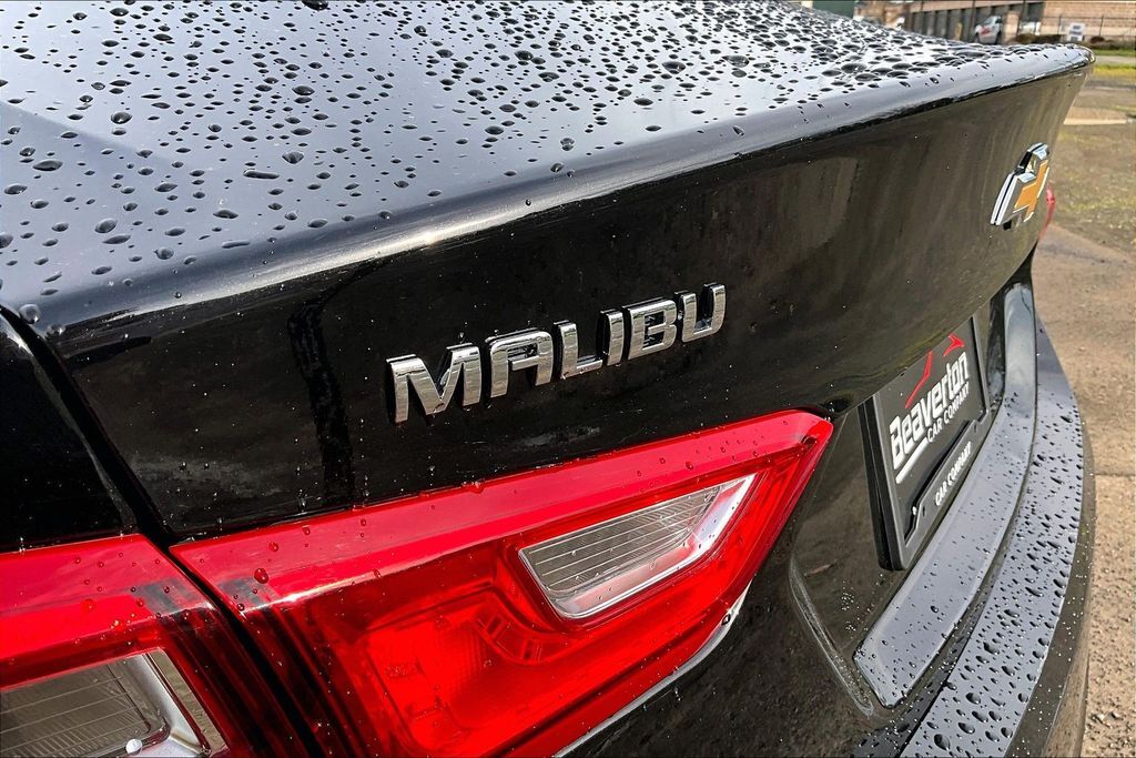 2025 Chevrolet Malibu LT OR