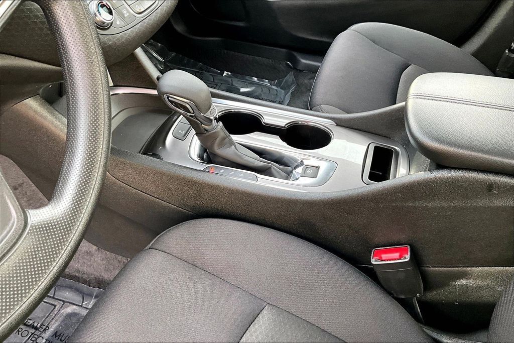 2025 Chevrolet Malibu LT OR