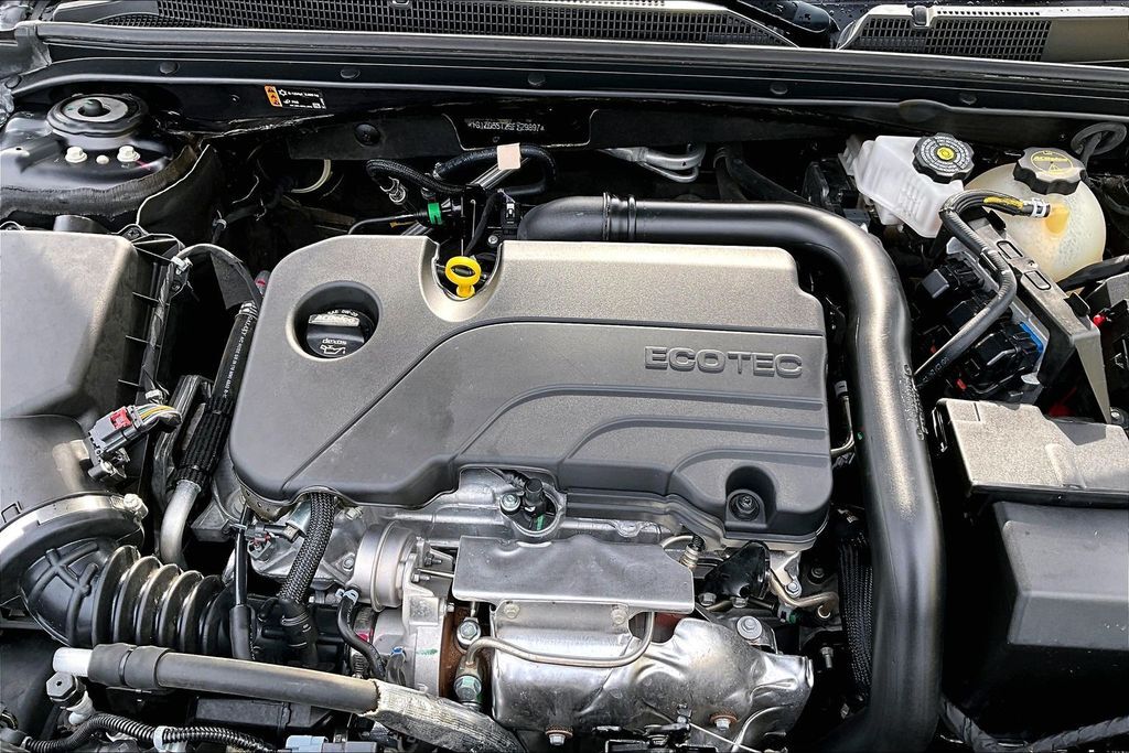 2025 Chevrolet Malibu LT OR