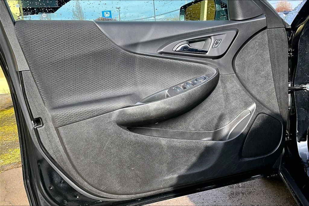 2025 Chevrolet Malibu LT OR