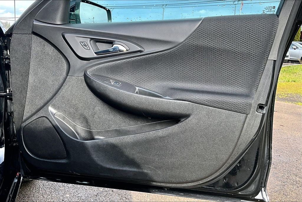 2025 Chevrolet Malibu LT OR