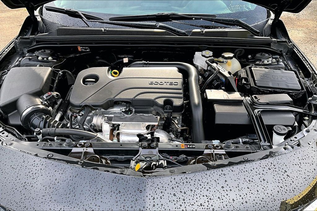 2025 Chevrolet Malibu LT OR