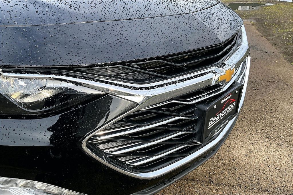 2025 Chevrolet Malibu LT OR