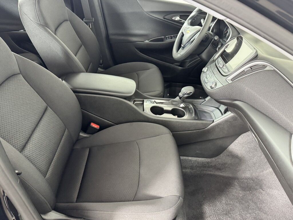 2025 Chevrolet Malibu Sdn LS Maumee OH