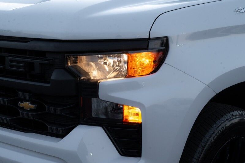 2025 Chevrolet Silverado 1500 2WD Crew Cab 147" Custom Pickup Truck