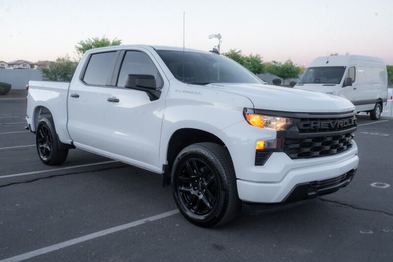 2025 Chevrolet Silverado 1500 2WD Crew Cab 147" Custom Pickup Truck