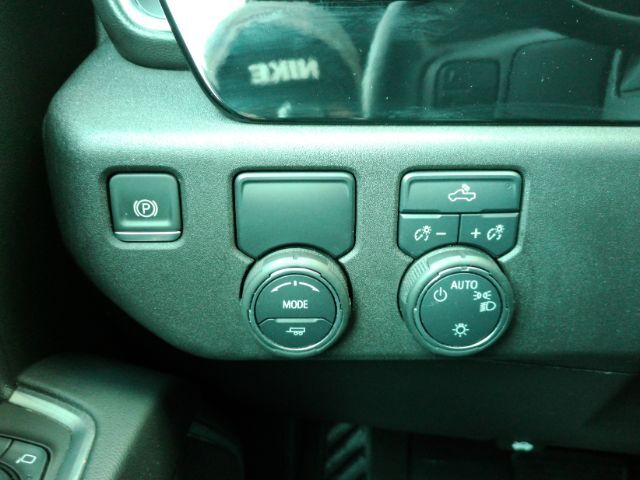 2025 Chevrolet Silverado 1500 2WD Crew Cab Short Bed LT Plano TX