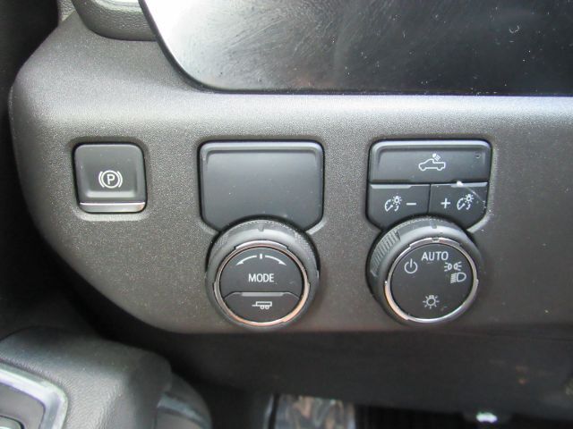 2025 Chevrolet Silverado 1500 2WD Crew Cab Short Bed LT Plano TX