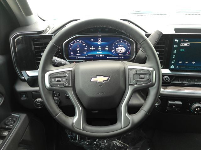 2025 Chevrolet Silverado 1500 2WD Double Cab Standard Bed LT Plano TX