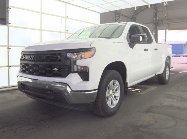 2025 Chevrolet Silverado 1500 4WD Double Cab Standard Bed WT