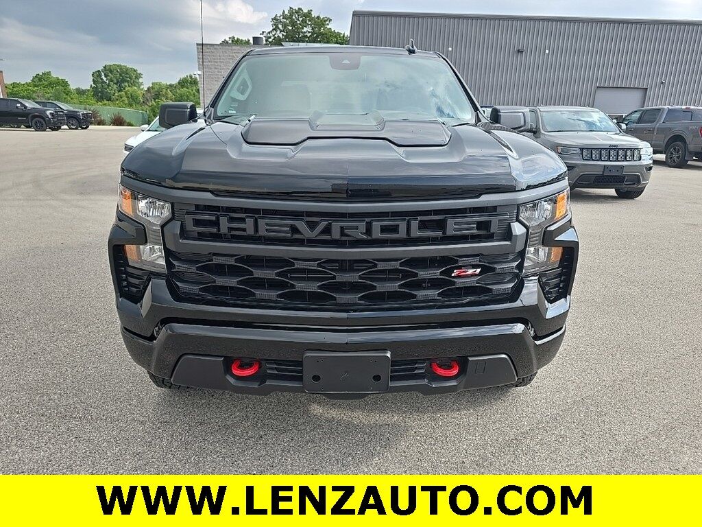 2025 Chevrolet Silverado 1500 4x4 Crew Cab Custom Trail Boss Fond du Lac WI