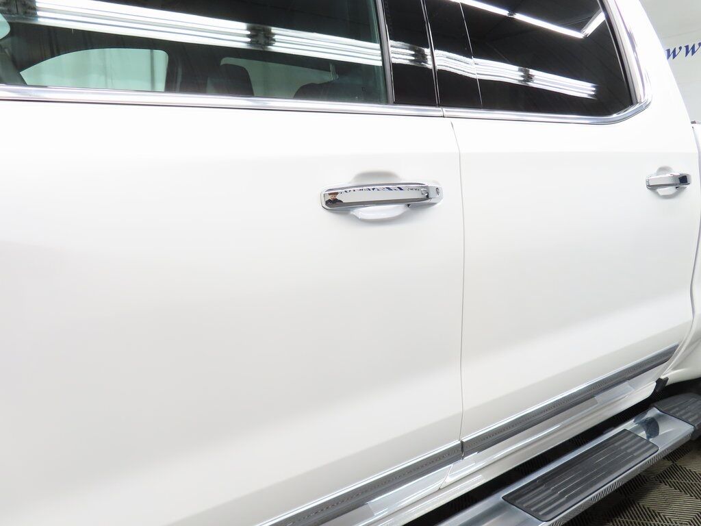 2025 Chevrolet Silverado 1500 4x4 Crew Cab High Country Fond du Lac WI