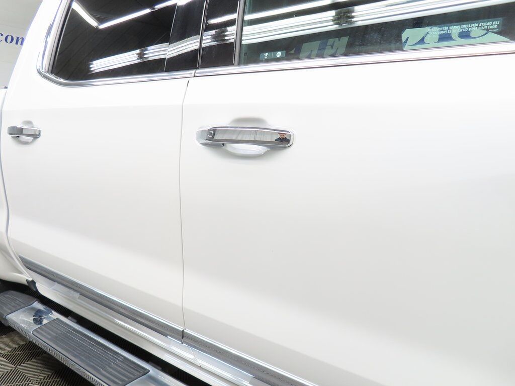 2025 Chevrolet Silverado 1500 4x4 Crew Cab High Country Fond du Lac WI