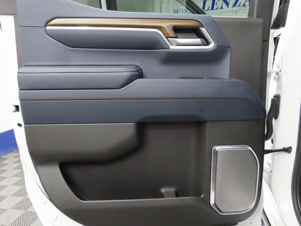 2025 Chevrolet Silverado 1500 4x4 Crew Cab High Country Fond du Lac WI