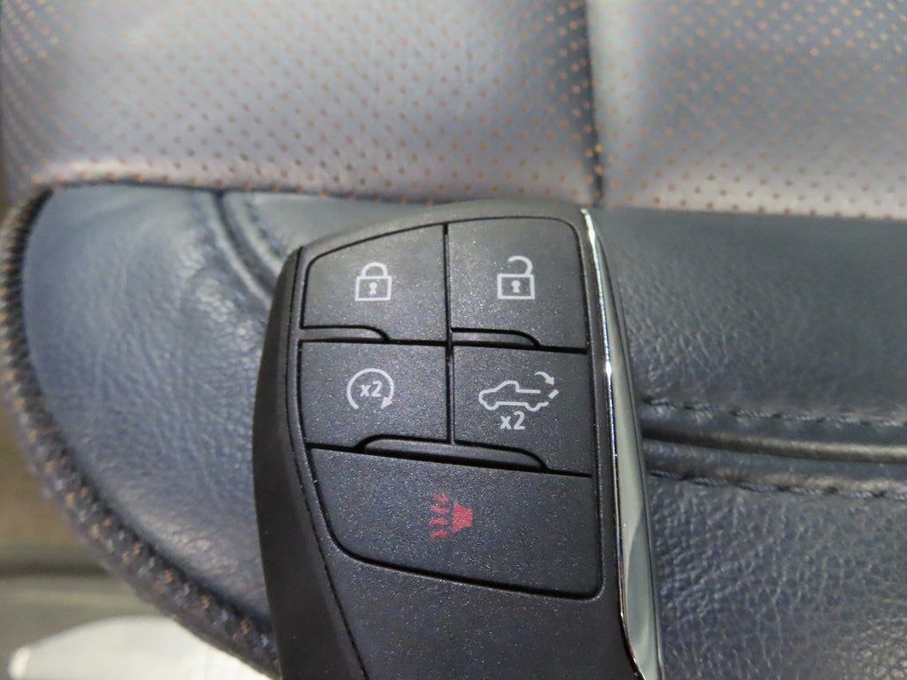 2025 Chevrolet Silverado 1500 4x4 Crew Cab High Country Fond du Lac WI