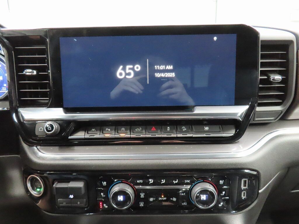 2025 Chevrolet Silverado 1500 4x4 Crew Cab High Country Fond du Lac WI