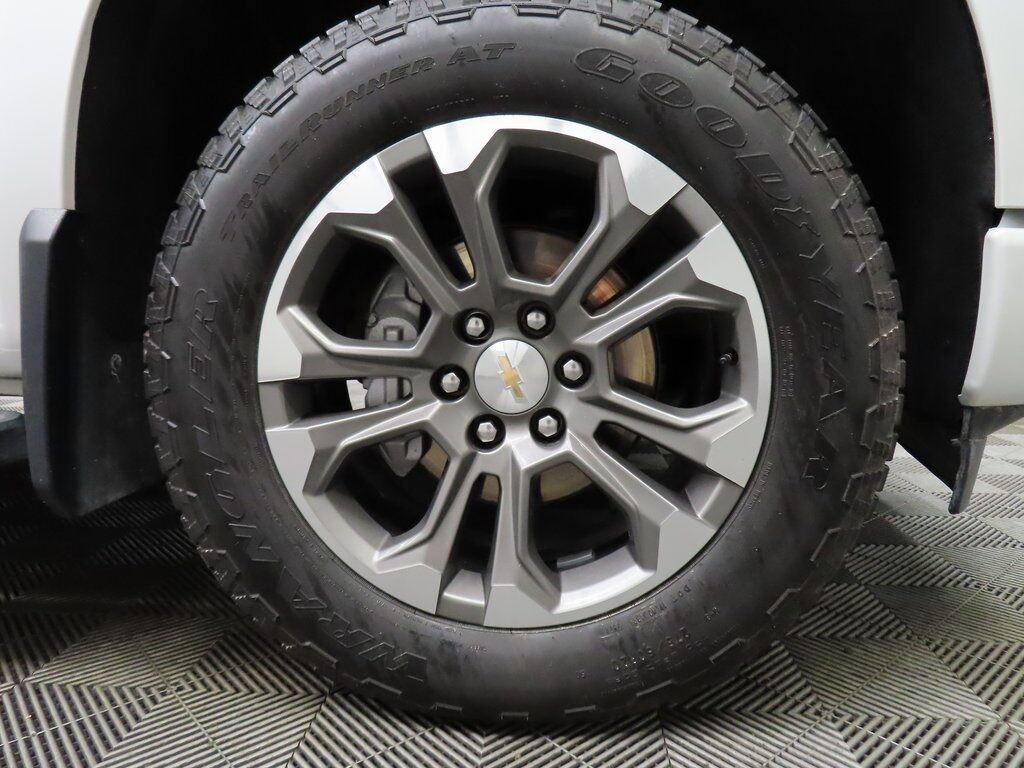 2025 Chevrolet Silverado 1500 4x4 Crew Cab High Country Fond du Lac WI