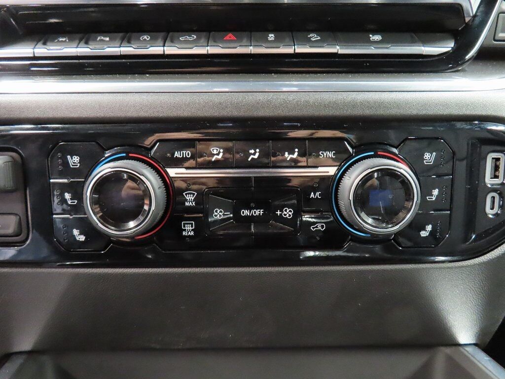 2025 Chevrolet Silverado 1500 4x4 Crew Cab High Country Fond du Lac WI