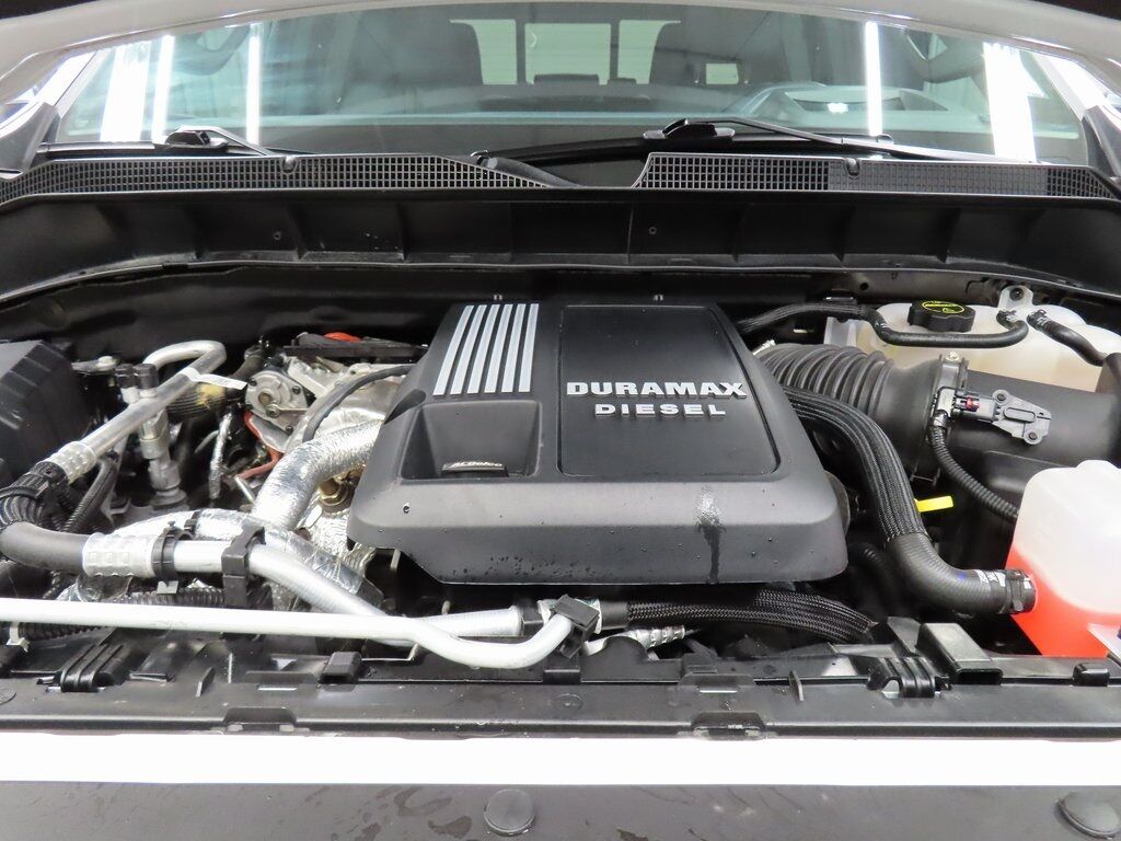 2025 Chevrolet Silverado 1500 4x4 Crew Cab High Country Fond du Lac WI