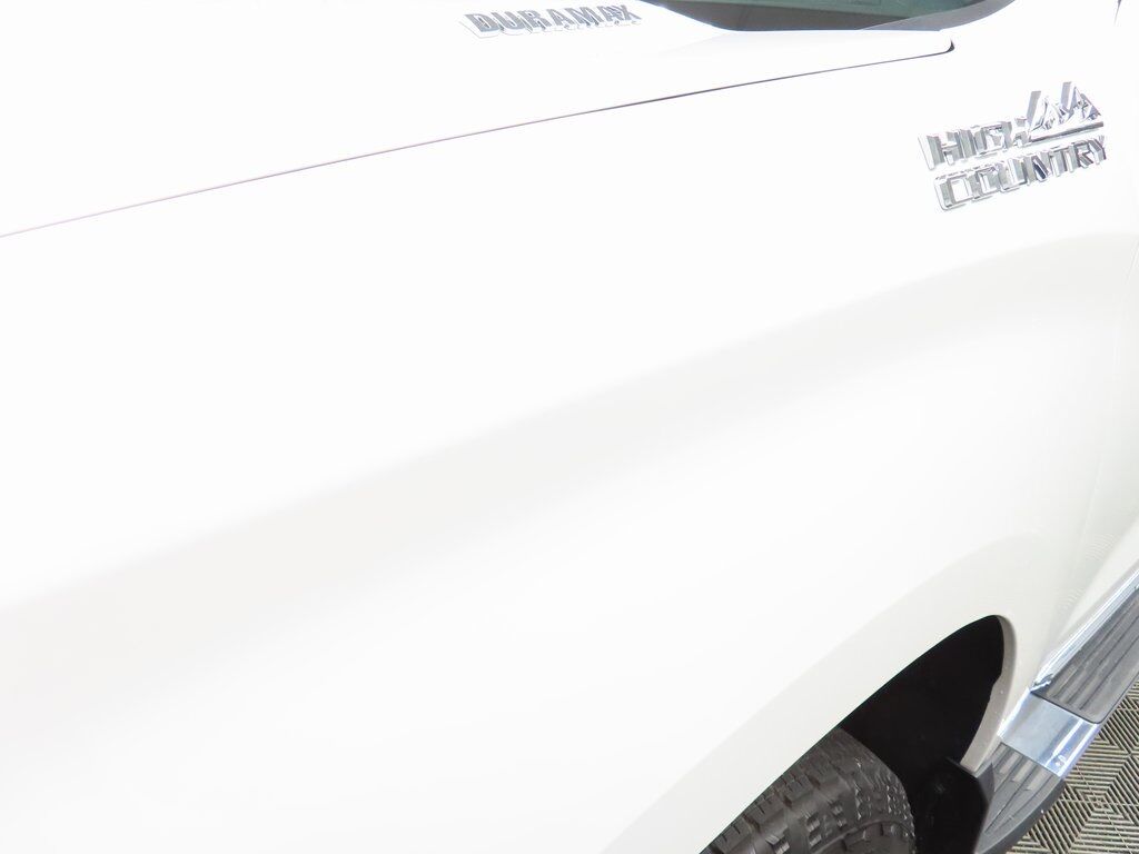 2025 Chevrolet Silverado 1500 4x4 Crew Cab High Country Fond du Lac WI