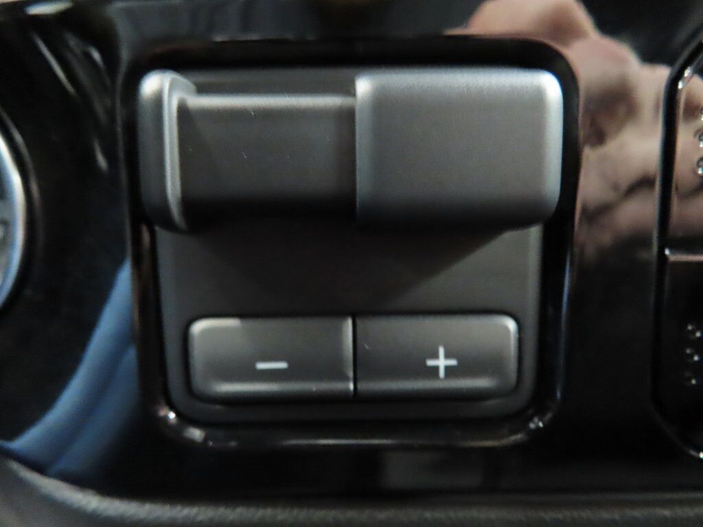 2025 Chevrolet Silverado 1500 4x4 Crew Cab LT Fond du Lac WI