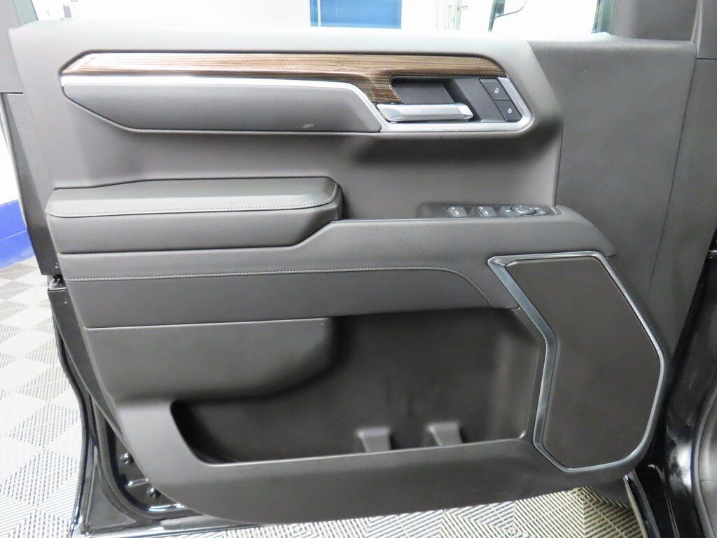 2025 Chevrolet Silverado 1500 4x4 Crew Cab LT Fond du Lac WI