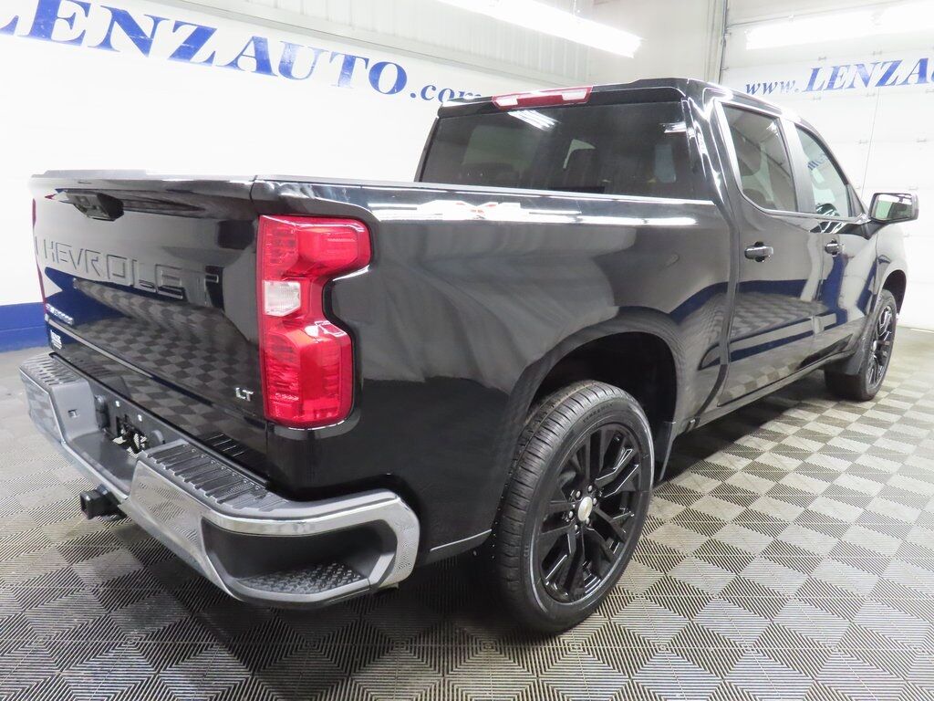 2025 Chevrolet Silverado 1500 4x4 Crew Cab LT Fond du Lac WI